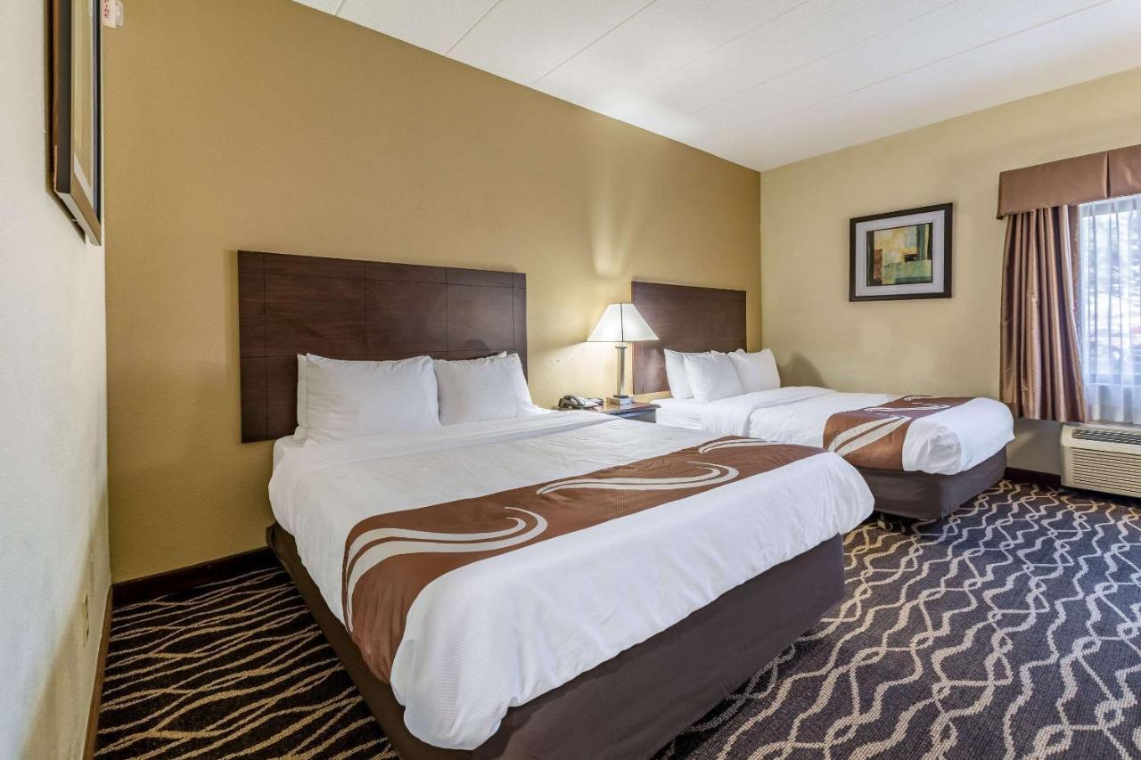 Quality Inn & Suites Southport Indianapolis Bagian luar foto