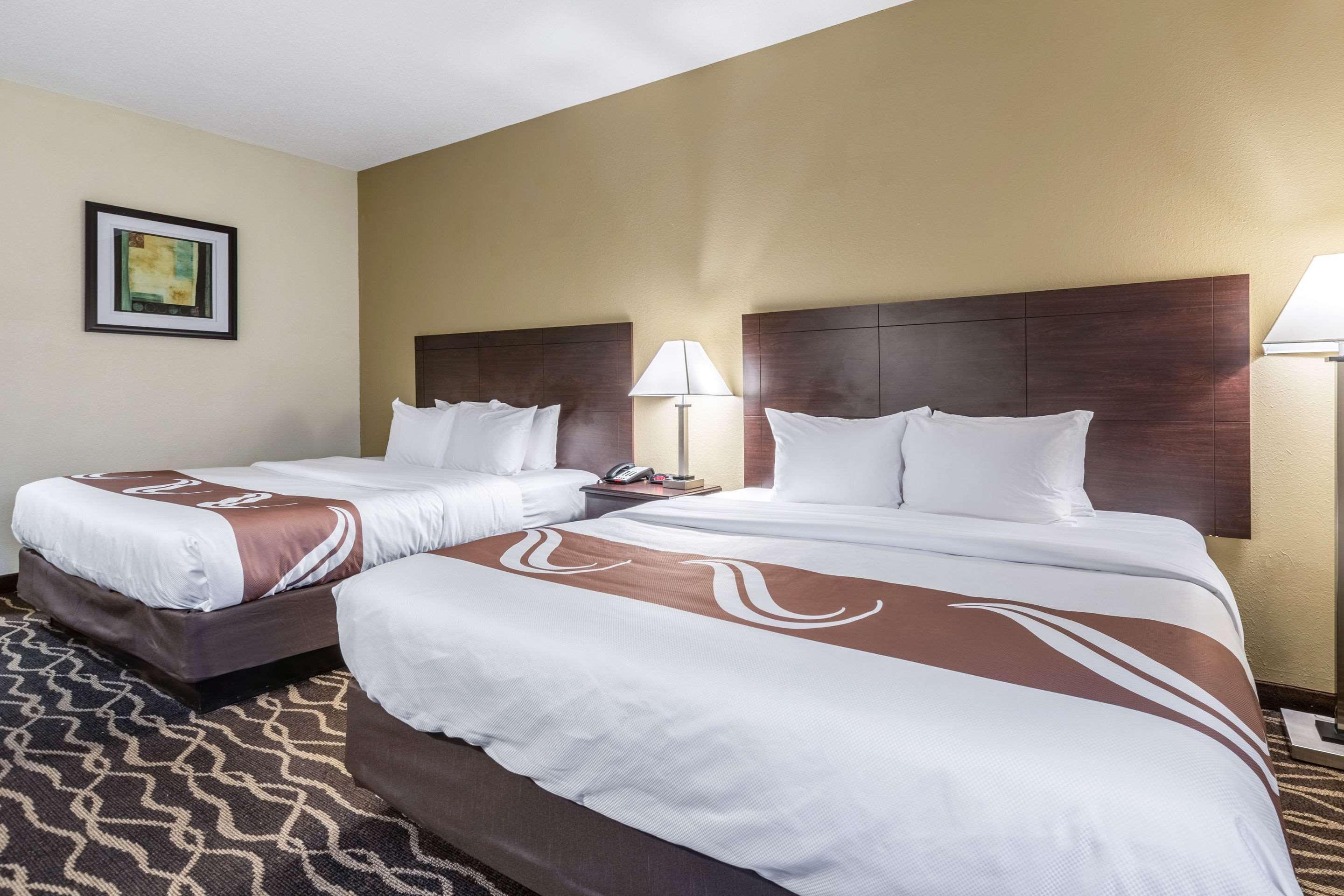 Quality Inn & Suites Southport Indianapolis Bagian luar foto