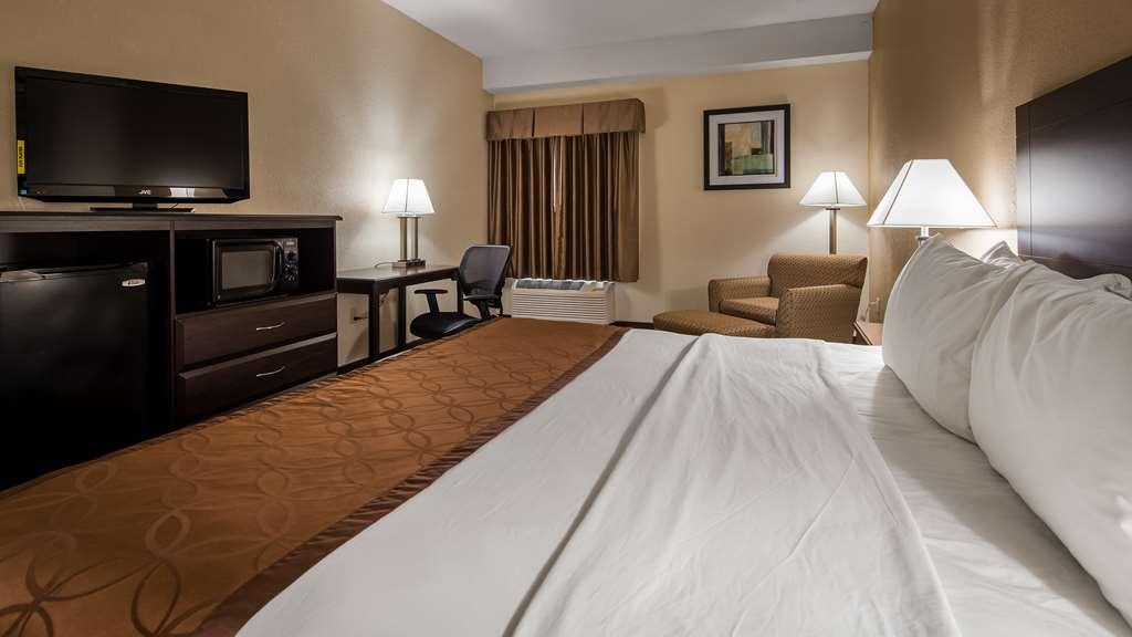 Quality Inn & Suites Southport Indianapolis Bagian luar foto
