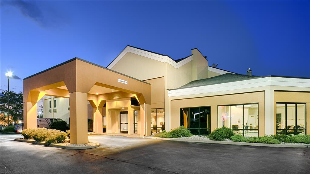 Quality Inn & Suites Southport Indianapolis Bagian luar foto